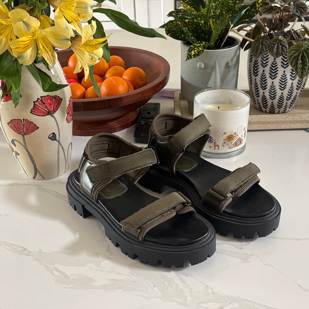 Zara Olive Green Sandals